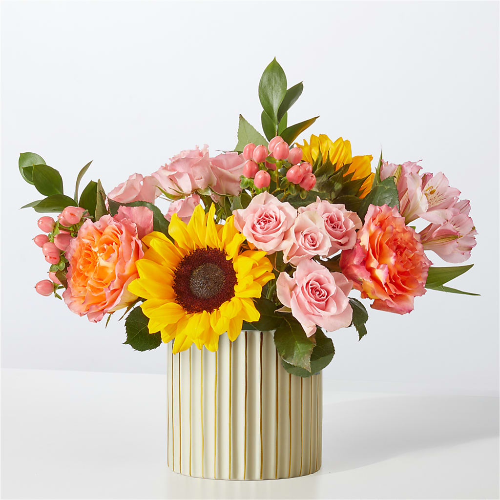 Sun's Out Bouquet – Laurie Clark Designs, Thamesville ON