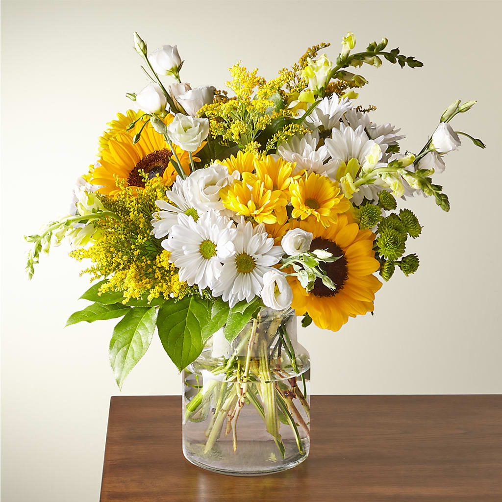 Hello Sunshine Bouquet – Laurie Clark Designs, Thamesville ON