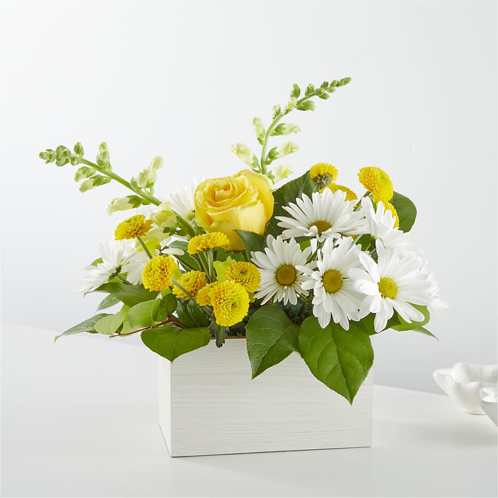 Sun Salutation Box Bouquet – Laurie Clark Designs, Thamesville ON
