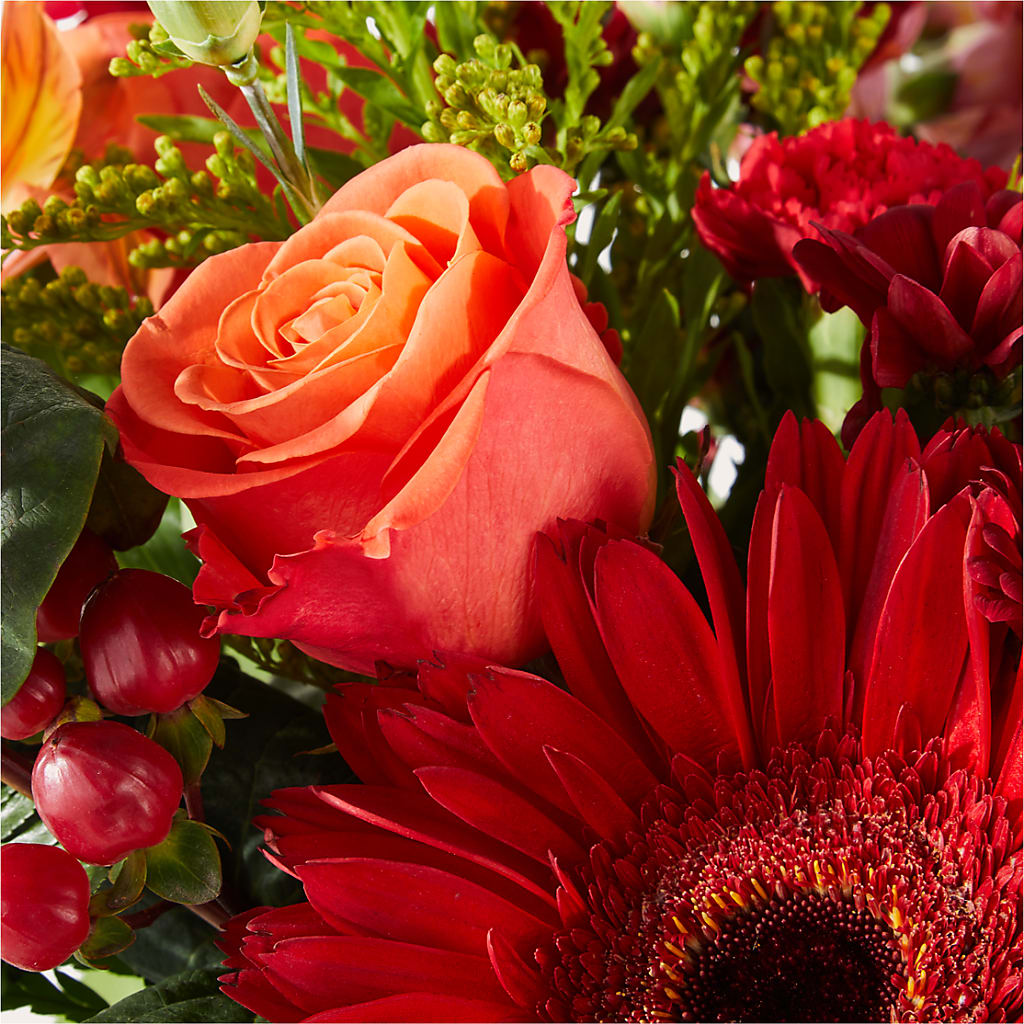 Sweater Season - A Florist Original – Laurie Clark Designs, Thamesville ON