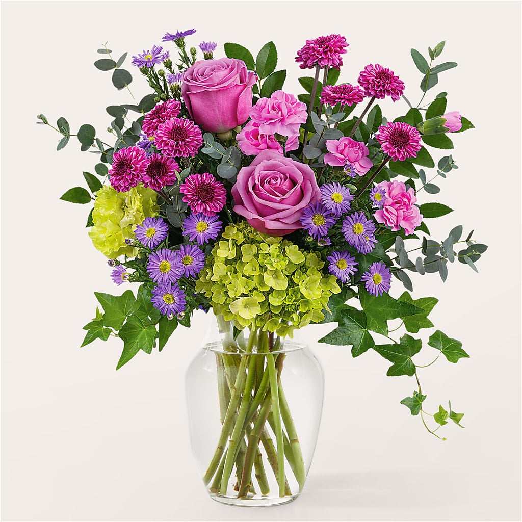 Whispering Garden Bouquet – Laurie Clark Designs, Thamesville ON
