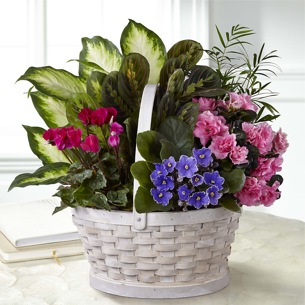 Peaceful Garden Planter – Laurie Clark Designs, Thamesville ON
