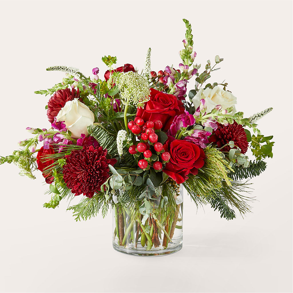 Cranberry Fizz Bouquet – Laurie Clark Designs, Thamesville ON
