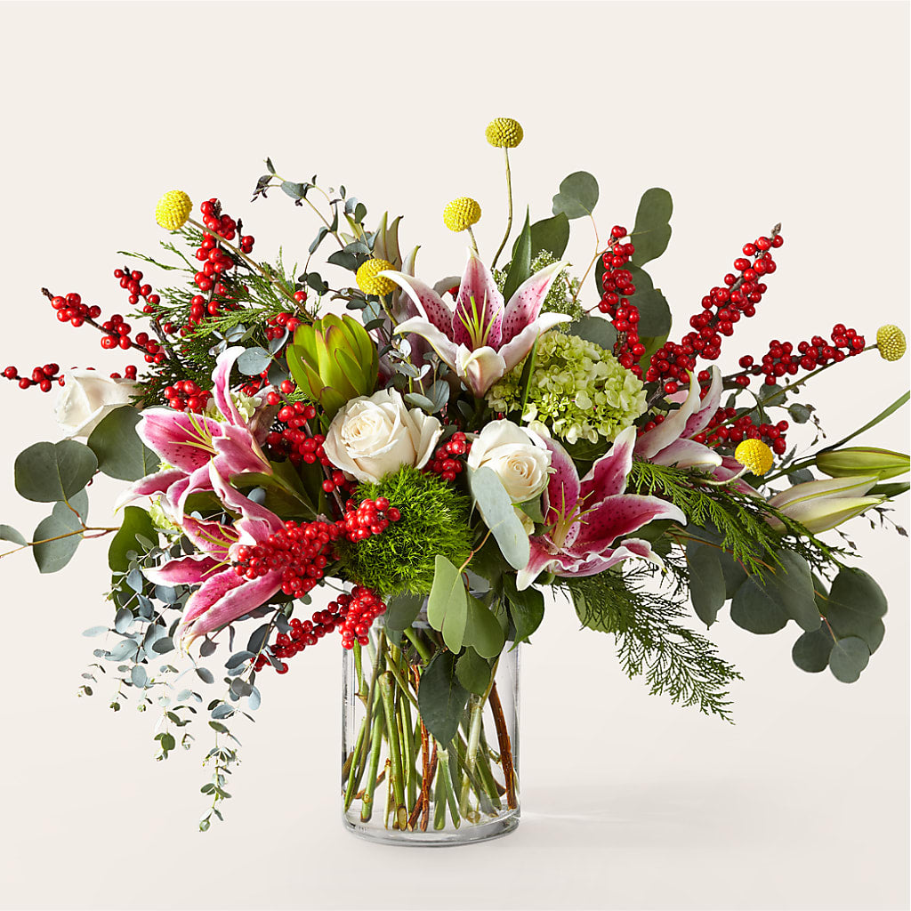 Berry & Bright Bouquet – Laurie Clark Designs, Thamesville ON