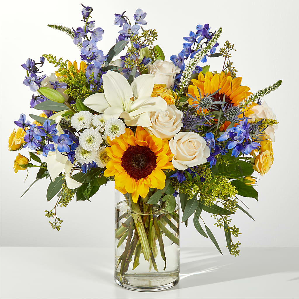 Wonderfully Sunny Bouquet – Laurie Clark Designs, Thamesville ON