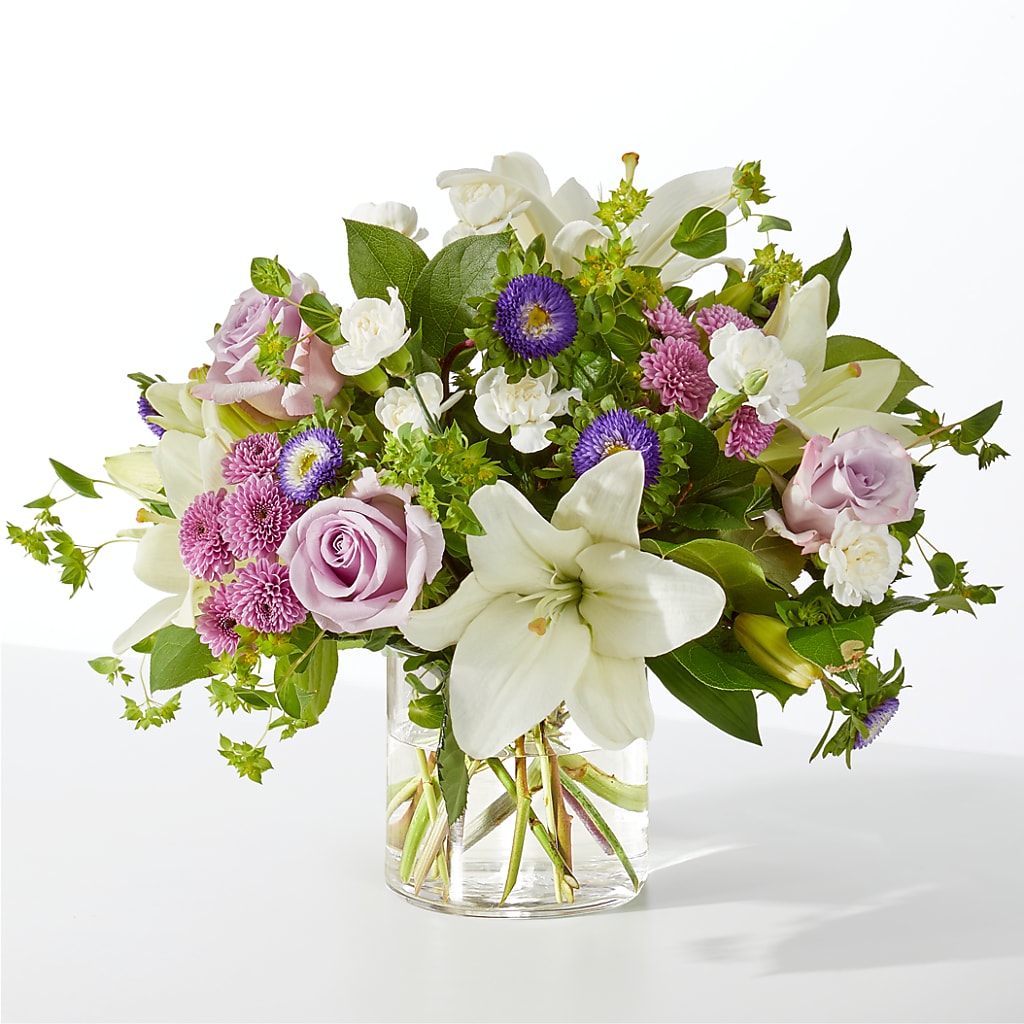 April Showers Bouquet – Laurie Clark Designs, Thamesville ON