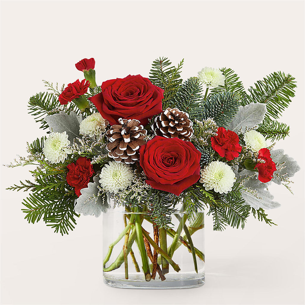Yule Cheer Bouquet – Laurie Clark Designs, Thamesville ON