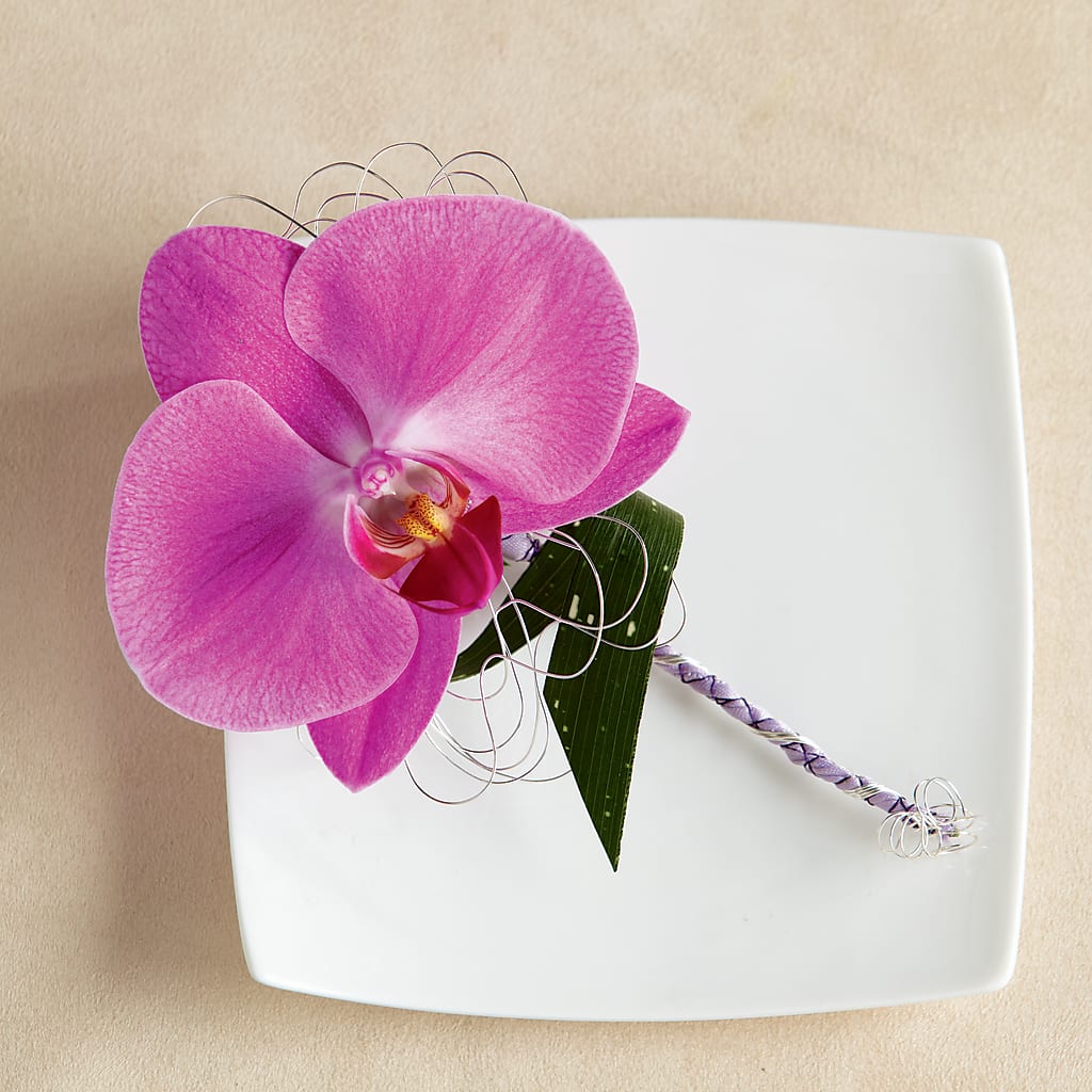 Glorious Boutonniere – Laurie Clark Designs, Thamesville ON
