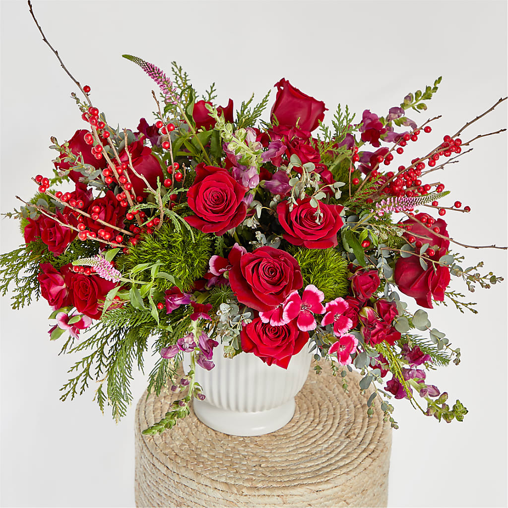 Big Red Bow Bouquet –  Laurie Clark Designs, Thamesville ON