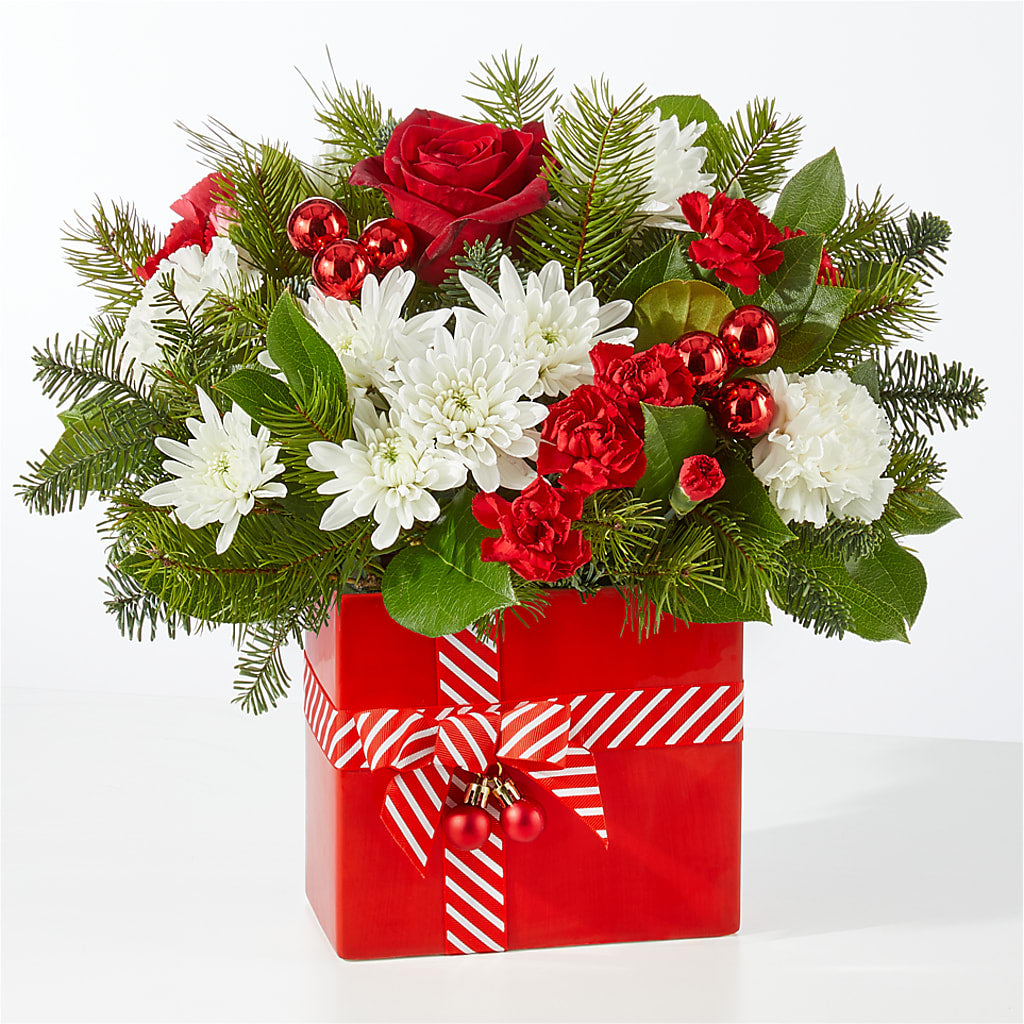 Presents Under the Tree Bouquet –  Laurie Clark Designs, Thamesville ON