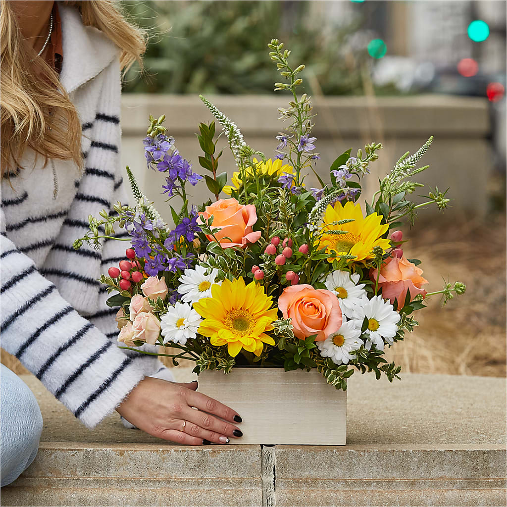 The Good Life Bouquet –  Laurie Clark Designs, Thamesville ON