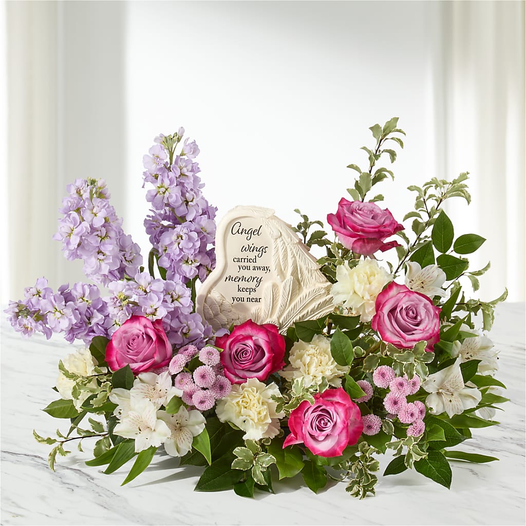 In My Heart Arrangement –  Laurie Clark Designs, Thamesville ON