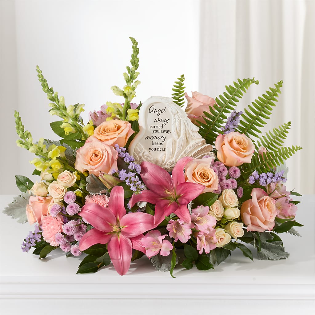 Gentle Light Arrangement –  Laurie Clark Designs, Thamesville ON