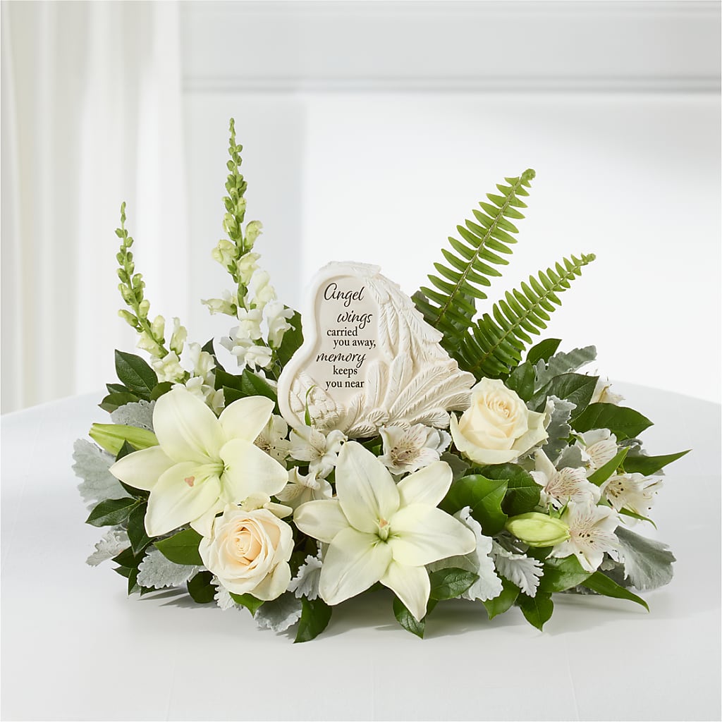 Holding You Close Arrangement –  Laurie Clark Designs, Thamesville ON
