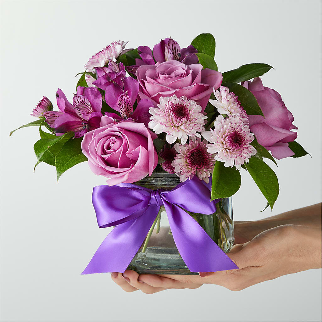 Sugarplum Bouquet –  Laurie Clark Designs, Thamesville ON