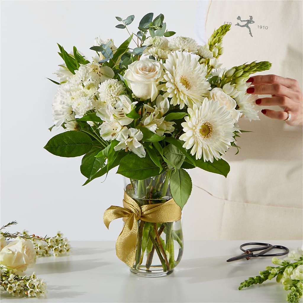 New Beginnings – A Florist Original –  Laurie Clark Designs, Thamesville ON