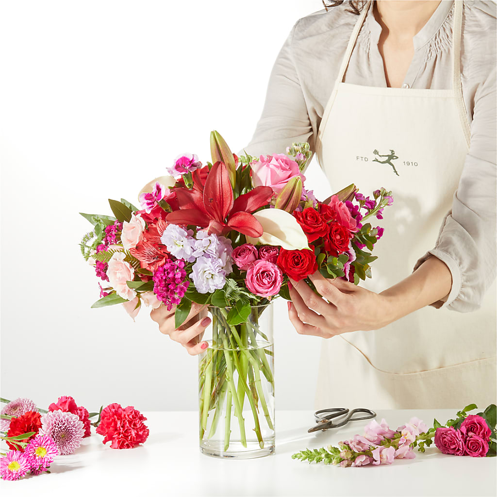 Swooning Over You - A Luxury Florist Original –  Laurie Clark Designs, Thamesville ON