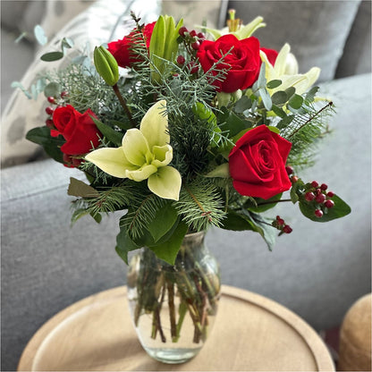 Glittering Lights Bouquet –  Laurie Clark Designs, Thamesville ON