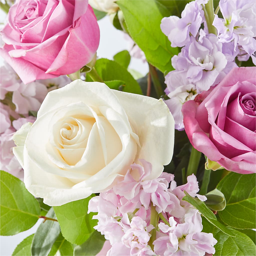 Springtime Spritz Bouquet –  Laurie Clark Designs, Thamesville ON