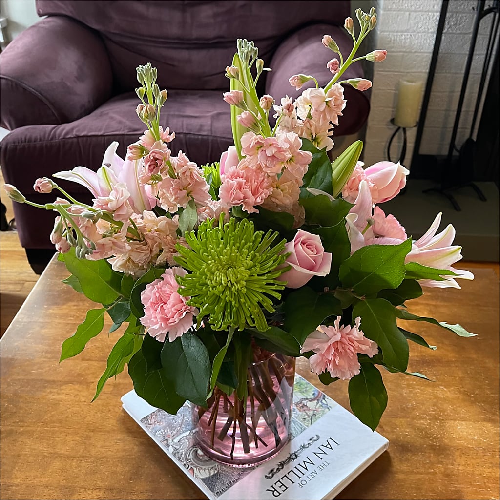 Pretty in Pink Bouquet –  Laurie Clark Designs, Thamesville ON