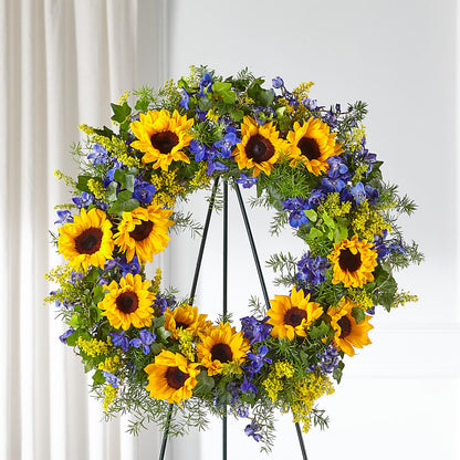Bright Rays Wreath –  Laurie Clark Designs, Thamesville ON