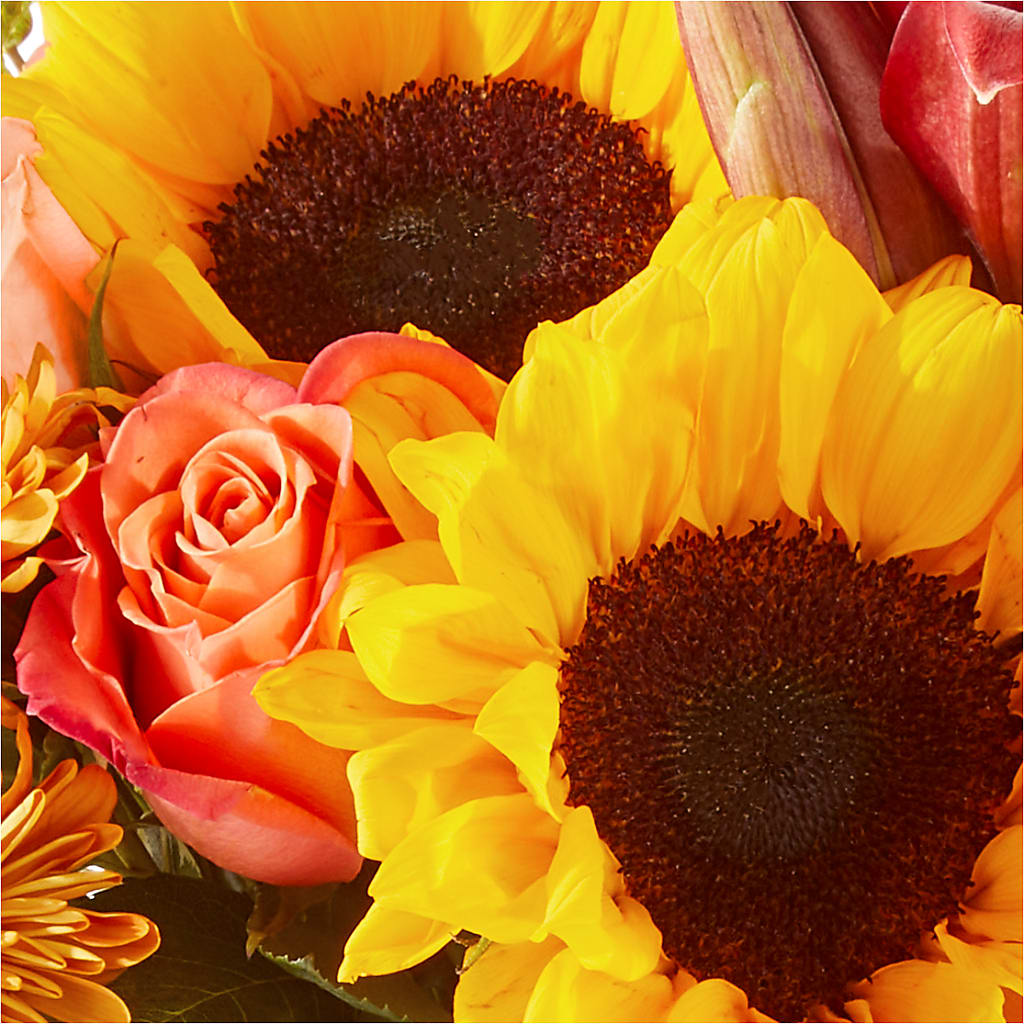 Acorn Lane Bouquet –  Laurie Clark Designs, Thamesville ON