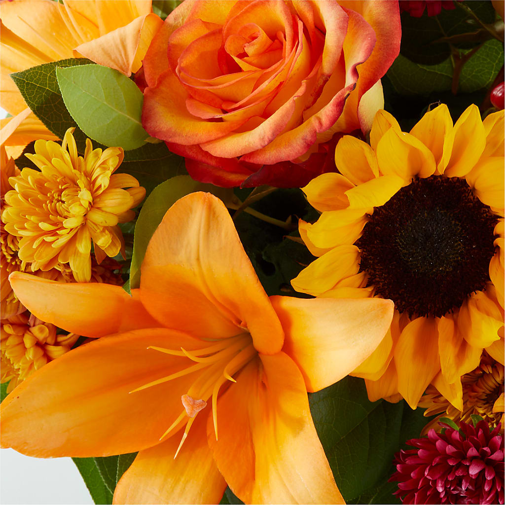 Grateful Centerpiece –  Laurie Clark Designs, Thamesville ON