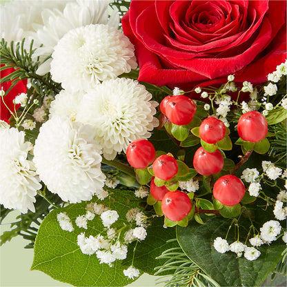 Chance of Flurries Bouquet –  Laurie Clark Designs, Thamesville ON