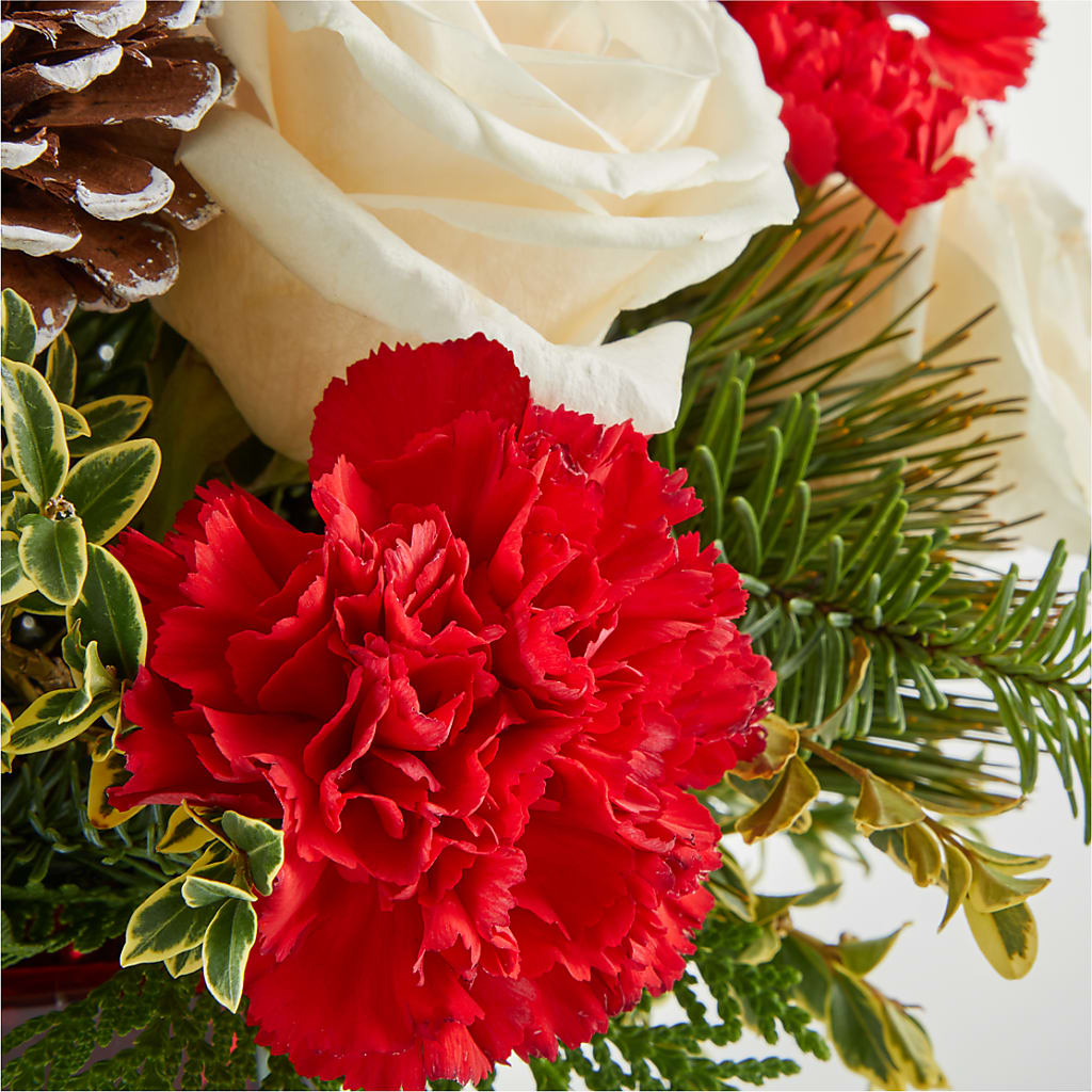 Christmas Market Bouquet –  Laurie Clark Designs, Thamesville ON