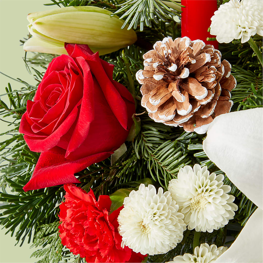 Seasonal Festivities Centerpiece –  Laurie Clark Designs, Thamesville ON
