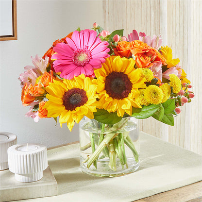 Beach Day Bouquet –  Laurie Clark Designs, Thamesville ON
