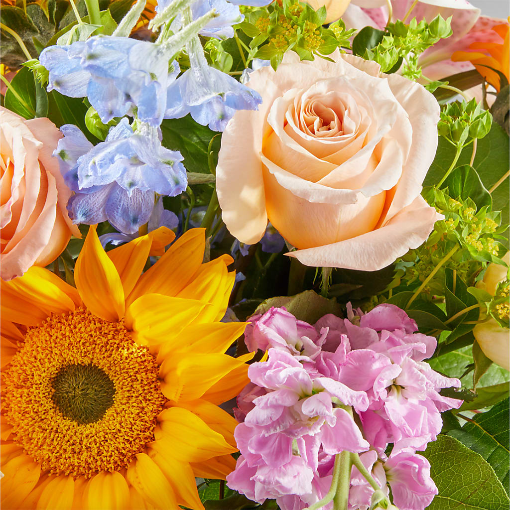 Dreamy Meadows Bouquet –  Laurie Clark Designs, Thamesville ON