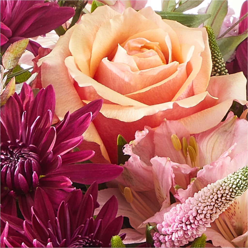 Berry Cobbler Bouquet –  Laurie Clark Designs, Thamesville ON