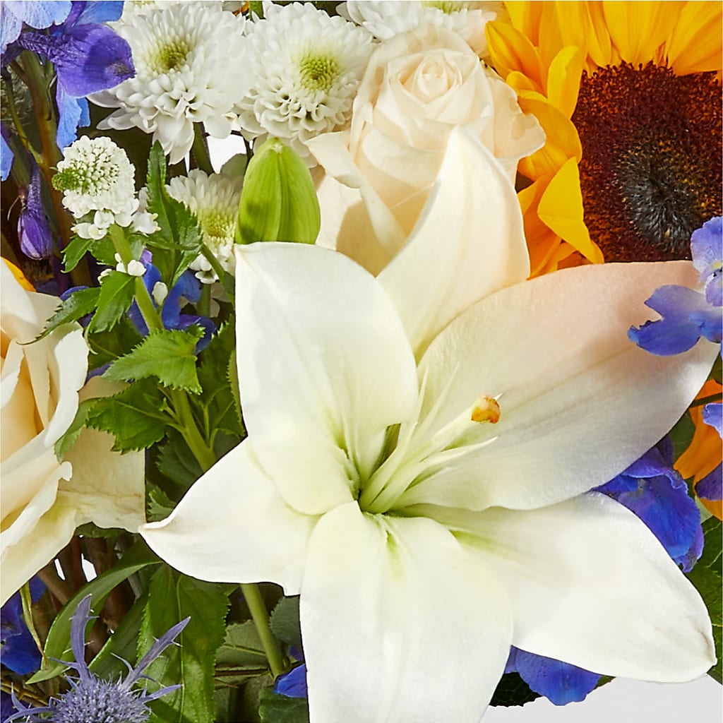 Wonderfully Sunny Bouquet –  Laurie Clark Designs, Thamesville ON