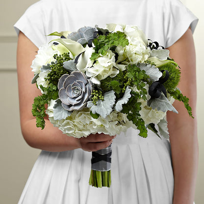 Sweet Innocence Bouquet –  Laurie Clark Designs, Thamesville ON