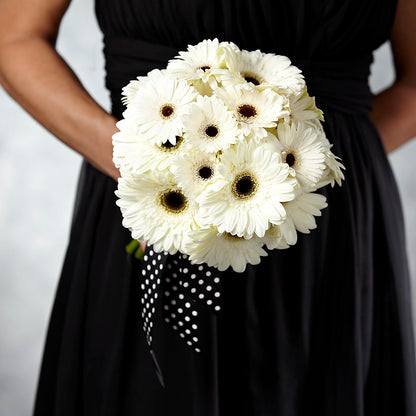 Daisy Delight Bouquet –  Laurie Clark Designs, Thamesville ON